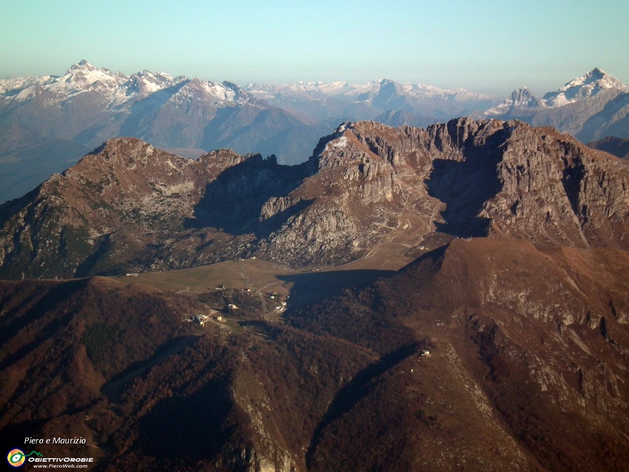 90 Piani di Bobbio e Zuccone Campelli.JPG